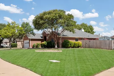 200 Arrowhead Drive, Burleson, TX 76028 - Photo 28