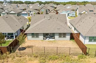 13208 Rich Ln, Providence Village, TX 76227 - Photo 24