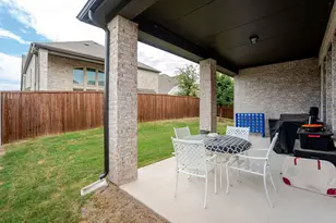 3816 Lochwood Dr, Rowlett, TX 75088 - Photo 4