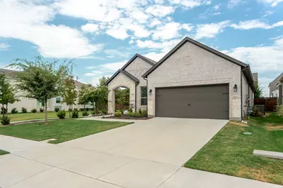 3816 Lochwood Drive, Rowlett, TX 75088 - Photo 2