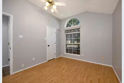 509 Birch Street, Crowley, TX 76036 - Photo 22
