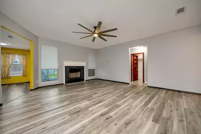 509 Birch Street, Crowley, TX 76036 - Photo 4