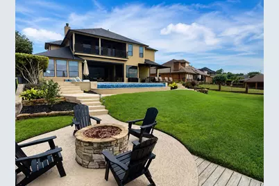 182 April Waters Drive N, Montgomery, TX 77356 - Photo 4