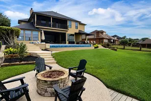 182 April Waters Dr N, Montgomery, TX 77356 - Photo 4