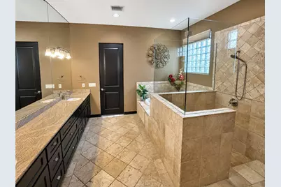 182 April Waters Drive N, Montgomery, TX 77356 - Photo 10