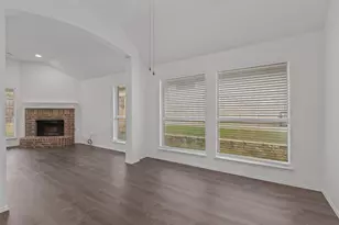 2809 Hollow Ridge Dr, Denton, TX 76210 - Photo 8