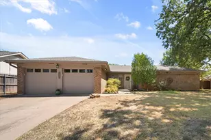 2709 Burnwood Ct, Arlington, TX 76016 - Photo 28
