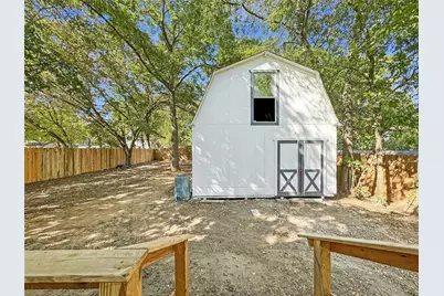 825 W Nelson Street, Denison, TX 75020 - Photo 24