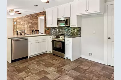 825 W Nelson Street, Denison, TX 75020 - Photo 8