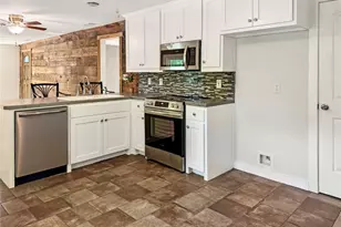 825 W Nelson St, Denison, TX 75020 - Photo 8