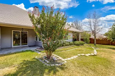 2100 Antibes Drive, Carrollton, TX 75006 - Photo 38