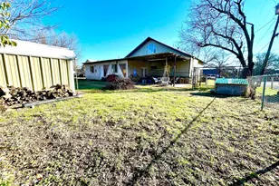 209 N Bowie St, Jacksboro, TX 76458 - Photo 24