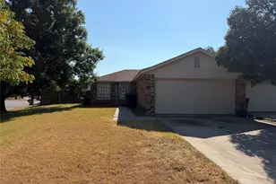 7551 Boxwood Ct, Fort Worth, TX 76133 - Photo 1