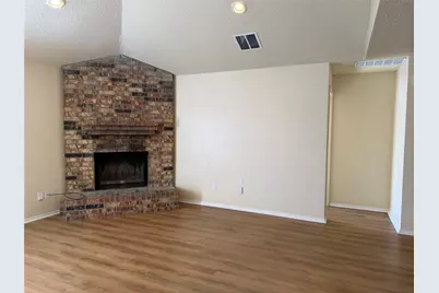 7551 Boxwood Court, Fort Worth, TX 76133 - Photo 2