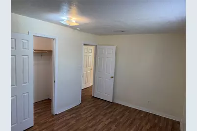 1402 N Commerce Street, Fort Worth, TX 76164 - Photo 12