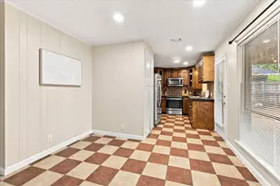 1813 Barron Ln, Fort Worth, TX 76112 - Photo 8