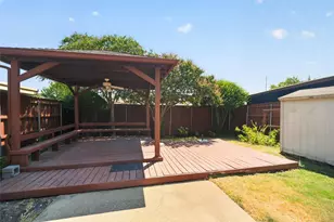 2914 Baron Dr, Garland, TX 75040 - Photo 28