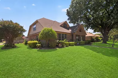 2914 Baron Drive, Garland, TX 75040 - Photo 2