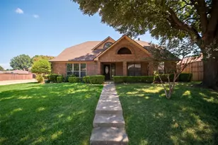 2914 Baron Dr, Garland, TX 75040 - Photo 1
