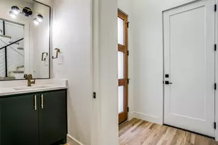 4714 Manett St, Dallas, TX 75204 - Photo 14