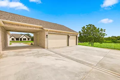 1005 Andy Ranch Court, Azle, TX 76020 - Photo 4