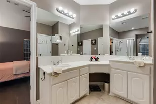 11709 Pheasant Creek Dr, Fort Worth, TX 76244 - Photo 12