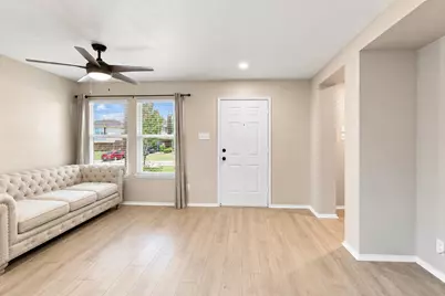 2425 Glenhaven Drive, McKinney, TX 75071 - Photo 4