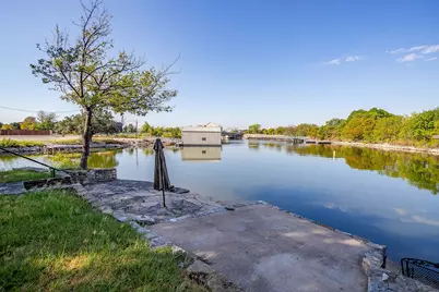 201 Brazos Harbor Drive, Granbury, TX 76048 - Photo 40