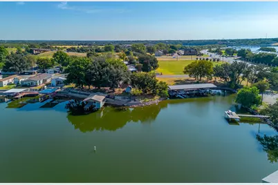201 Brazos Harbor Drive, Granbury, TX 76048 - Photo 4