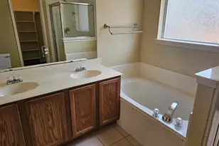1237 Denise Ct, Lewisville, TX 75067 - Photo 14
