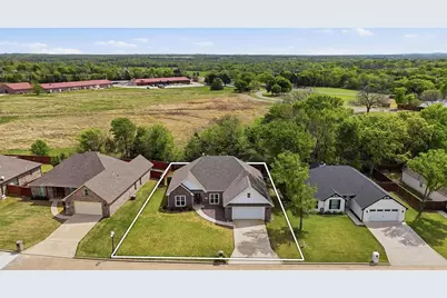 230 Bent Oak Drive, Pottsboro, TX 75076 - Photo 2