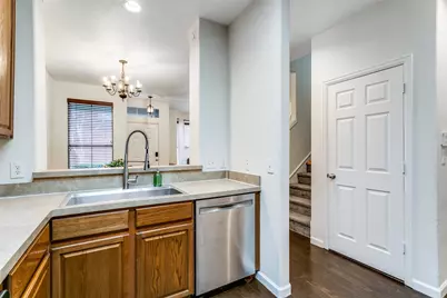 180 Leonard Street, Lewisville, TX 75057 - Photo 12