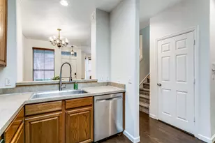 180 Leonard St, Lewisville, TX 75057 - Photo 12
