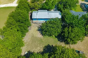 104 Parker St, Italy, TX 76651 - Photo 28