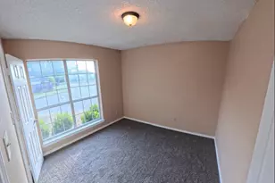 1454 Cromwell Ct, Lancaster, TX 75134 - Photo 14