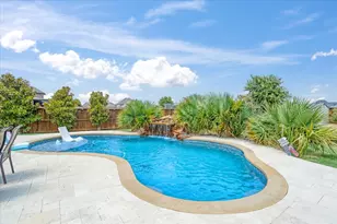 10716 Marble Falls Pl, McKinney, TX 75071 - Photo 2