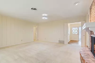 4801 Lake Englewood Drive, Waco, TX 76710 - Photo 6