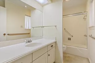 4801 Lake Englewood Dr, Waco, TX 76710 - Photo 24