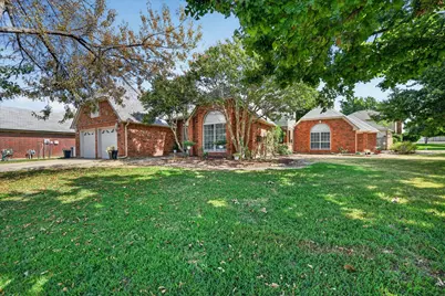 2417 Covington Drive, Flower Mound, TX 75028 - Photo 2