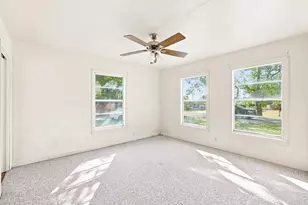 1003 E Milam St, Ennis, TX 75119 - Photo 22