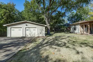 1003 E Milam St, Ennis, TX 75119 - Photo 38