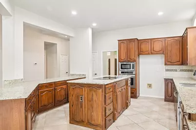 7410 Silverthorn Drive, Rowlett, TX 75089 - Photo 12