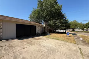 4212 Coronet, Arlington, TX 76017 - Photo 2