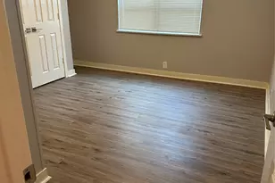 4324 Bradley Ln, Arlington, TX 76017 - Photo 12