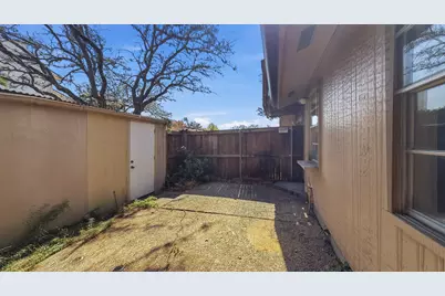 12550 Fireglow Walk, Dallas, TX 75243 - Photo 22