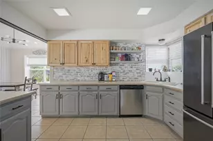 501 N Van Zandt St, Tioga, TX 76271 - Photo 8