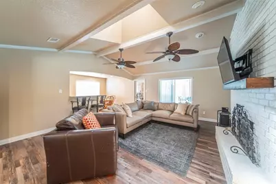 1804 Lincolnshire Drive, Bedford, TX 76021 - Photo 4