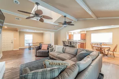 1804 Lincolnshire Drive, Bedford, TX 76021 - Photo 6