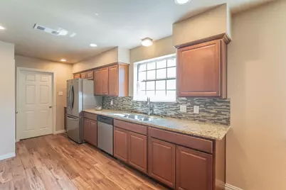 1804 Lincolnshire Drive, Bedford, TX 76021 - Photo 8