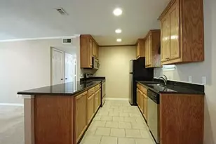 10594 High Hollows Dr, Dallas, TX 75230 - Photo 12